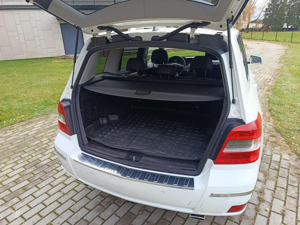 Mercedes-Benz GLK220 2009 — photo 29