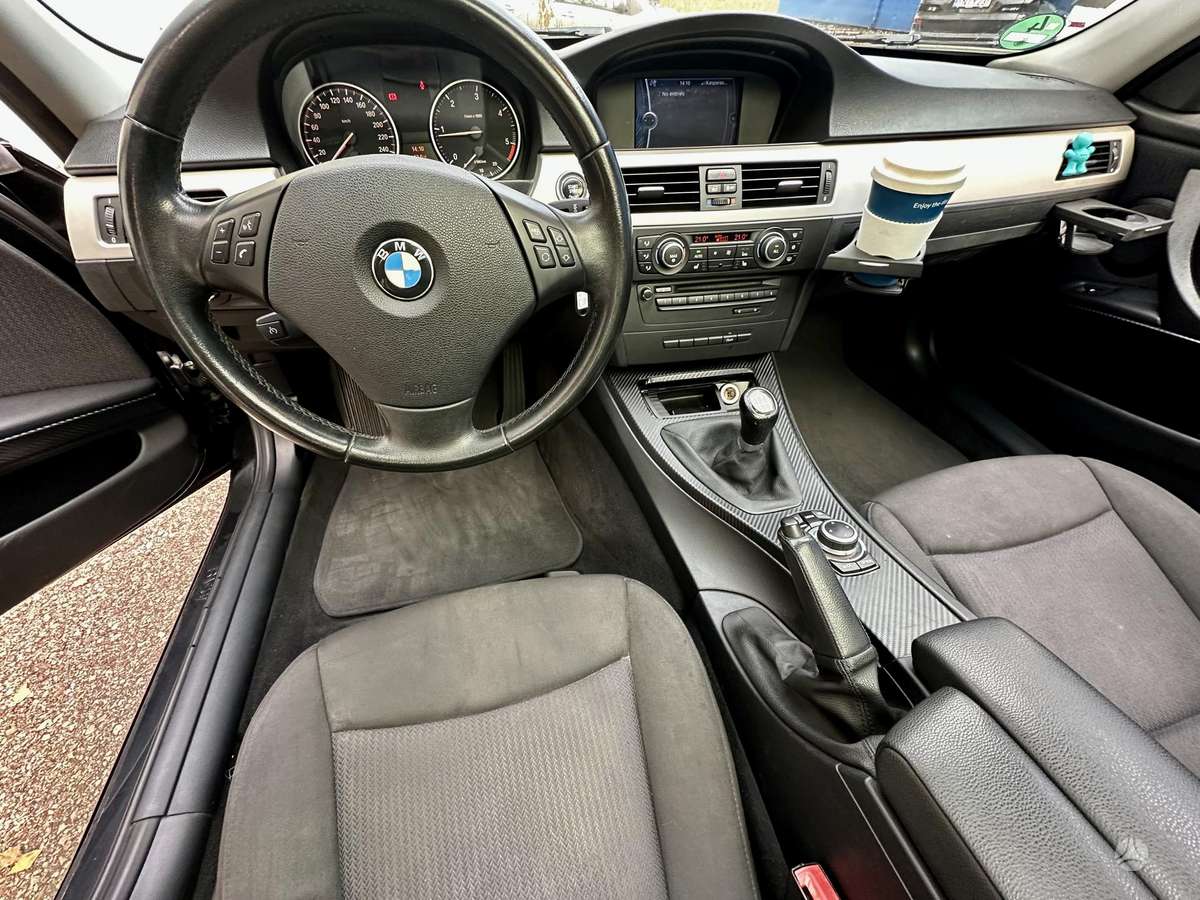 BMW 320, 2.0 l., wagon