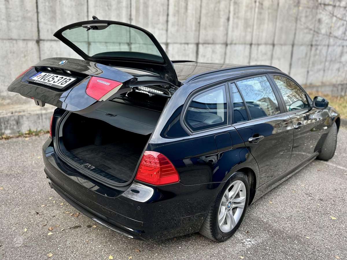 BMW 320, 2.0 l., wagon