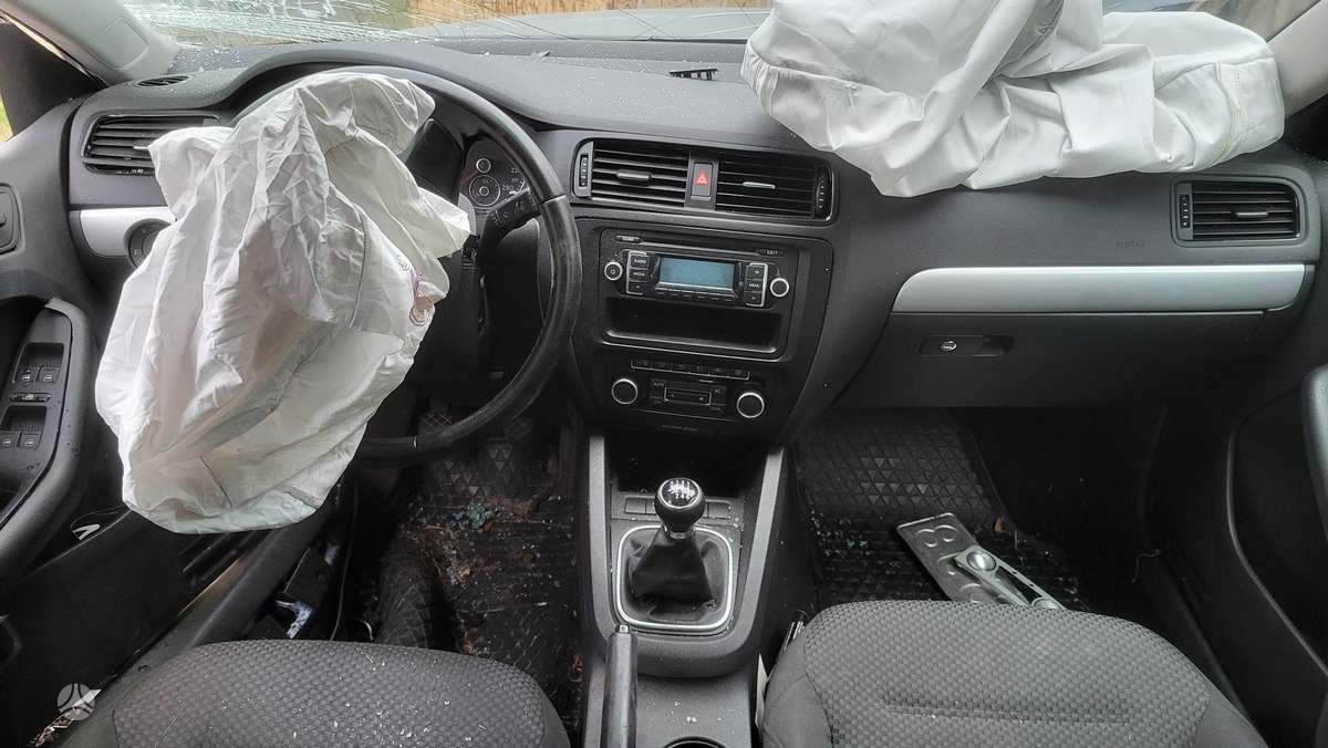 Volkswagen Jetta, CAXA,NBW,LA7W