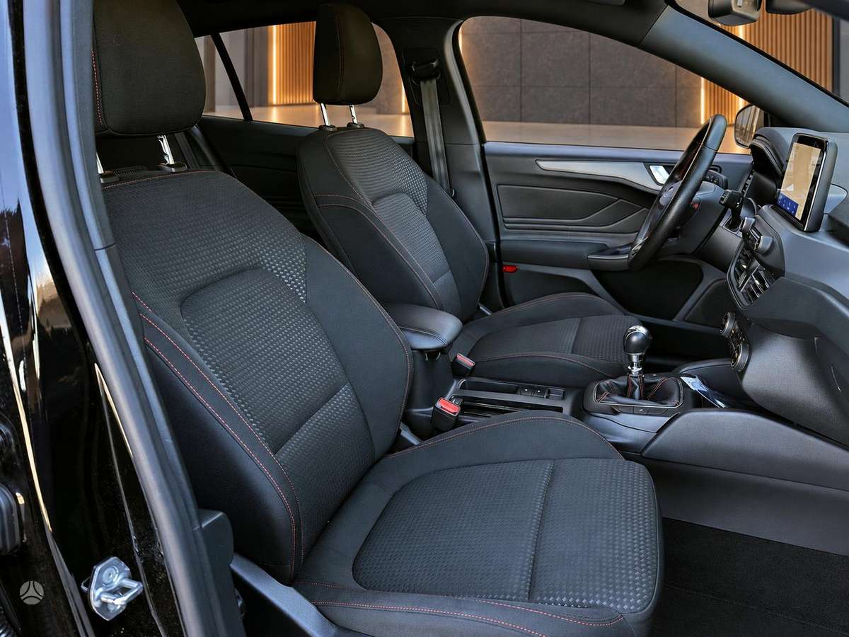 Ford Focus, 1.0 l., Универсал