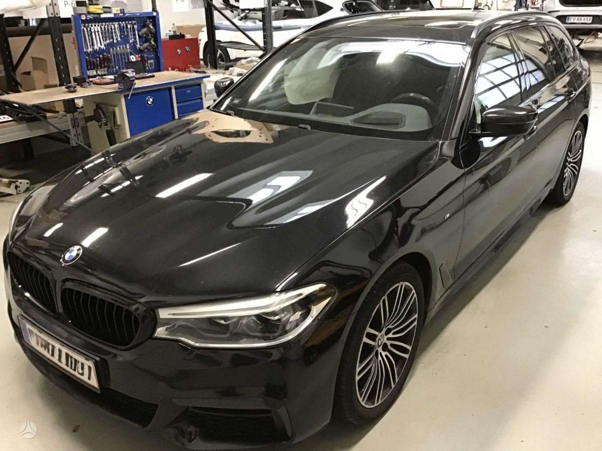 BMW 530