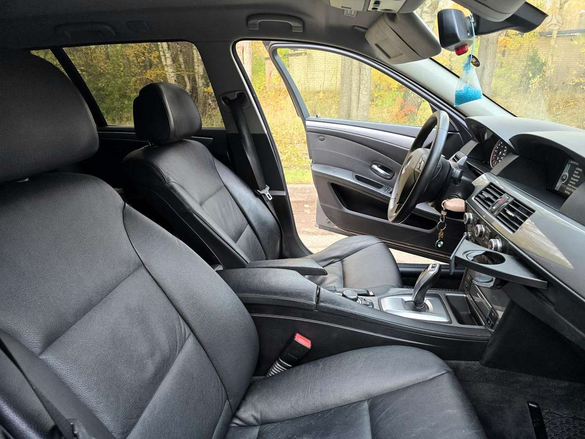 BMW 520, 2.0 l., Универсал