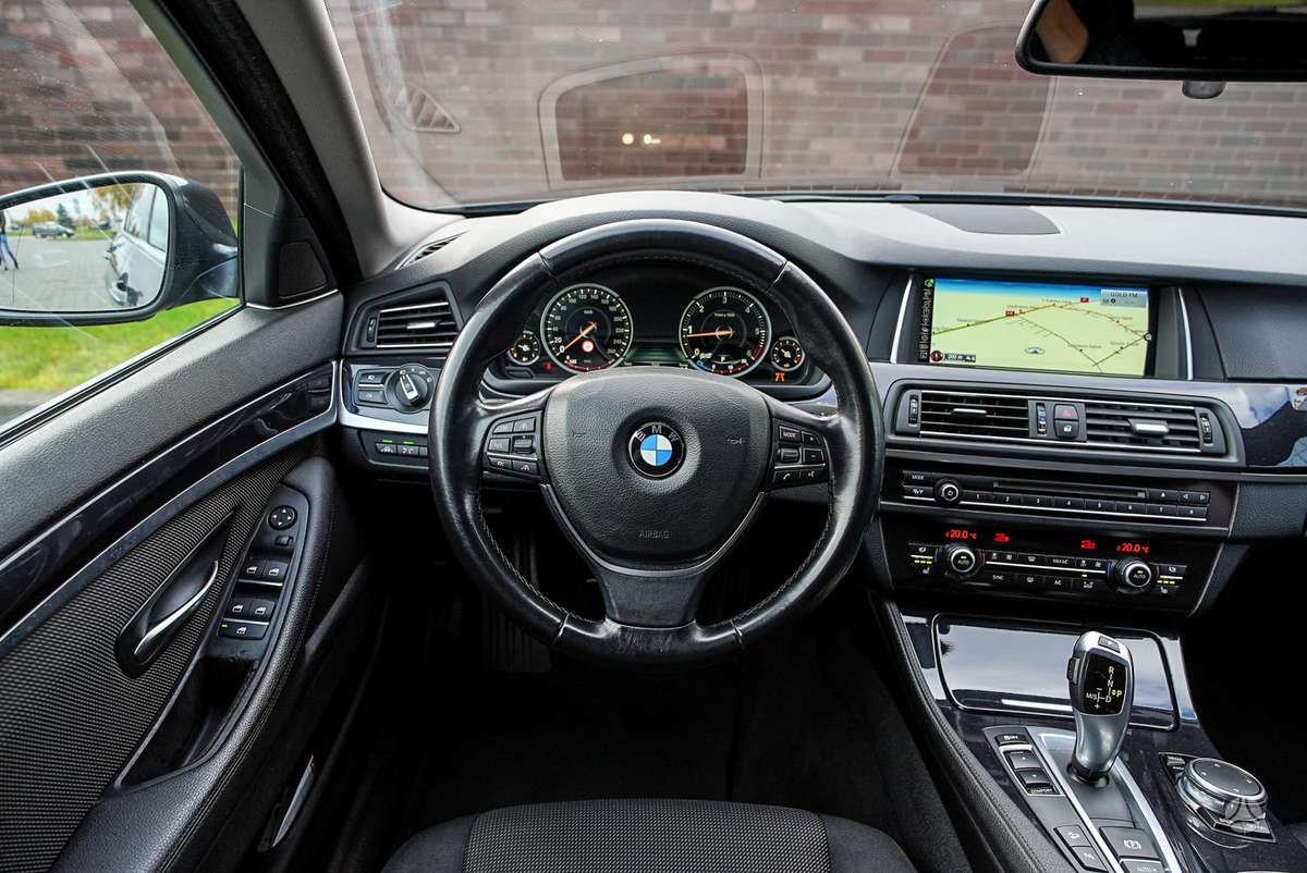 BMW 520, 2.0 l., Универсал