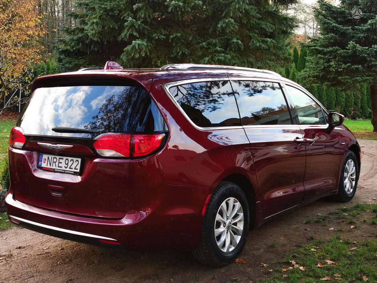 Chrysler Pacifica, 3.6 l., Минивэн