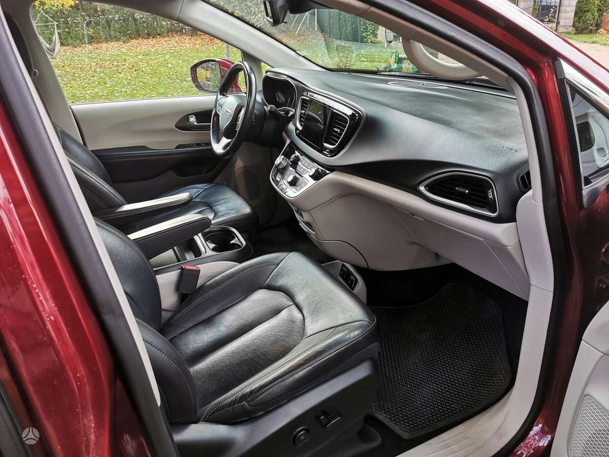 Chrysler Pacifica, 3.6 l., Минивэн