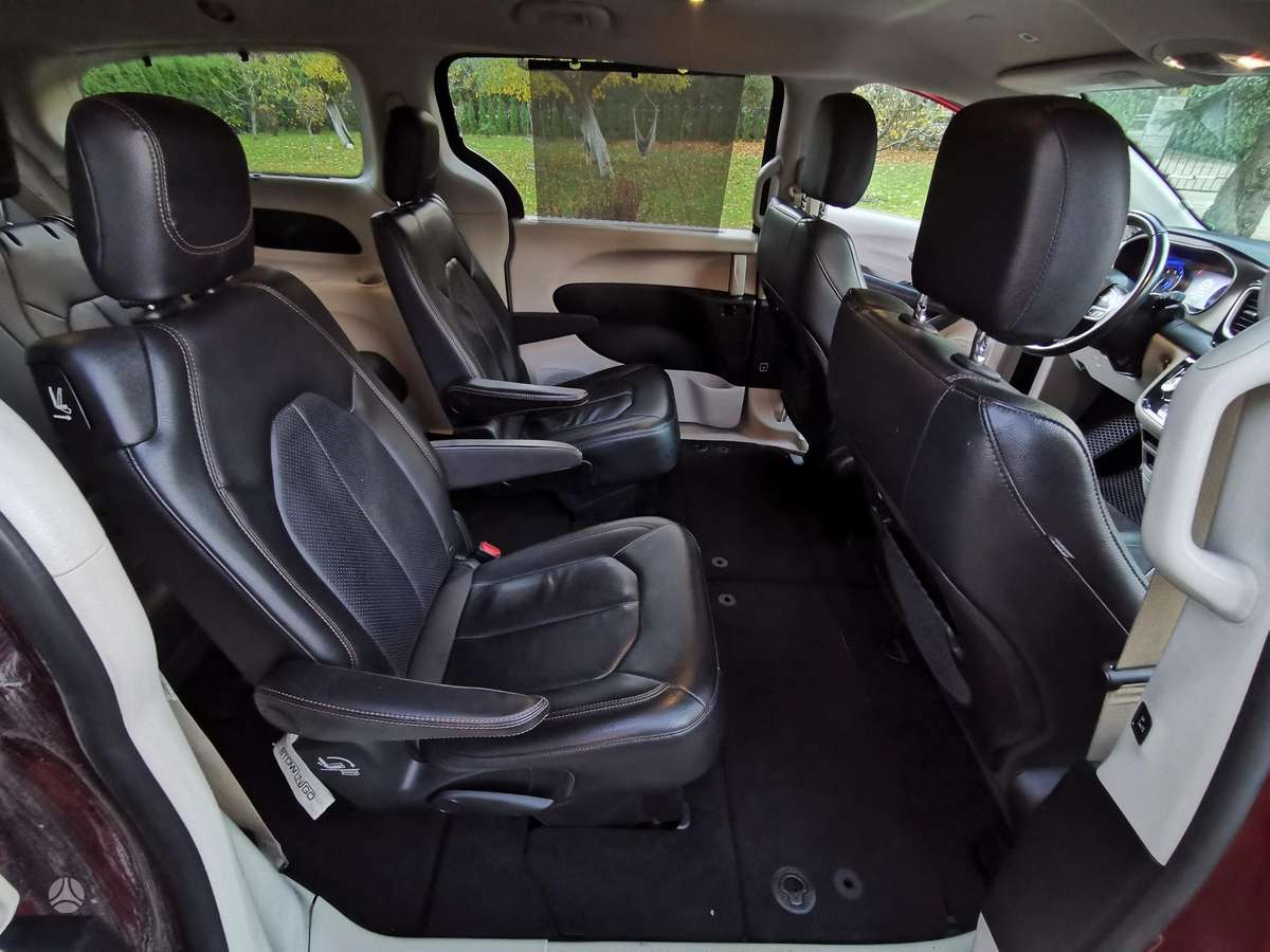 Chrysler Pacifica, 3.6 l., Минивэн