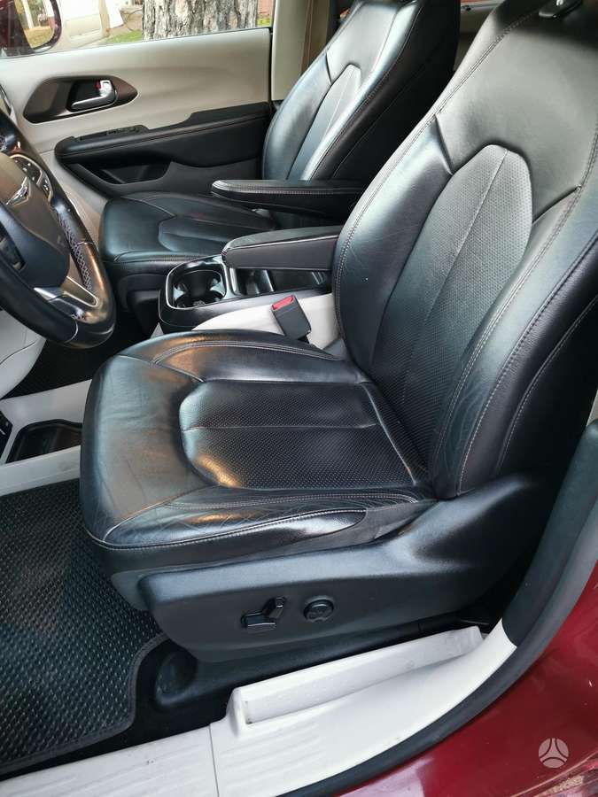 Chrysler Pacifica, 3.6 l., Минивэн