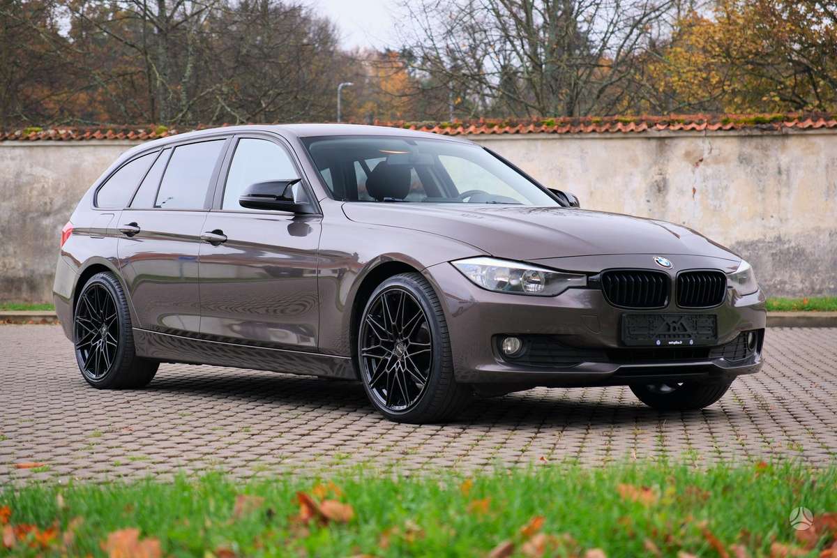 BMW 320