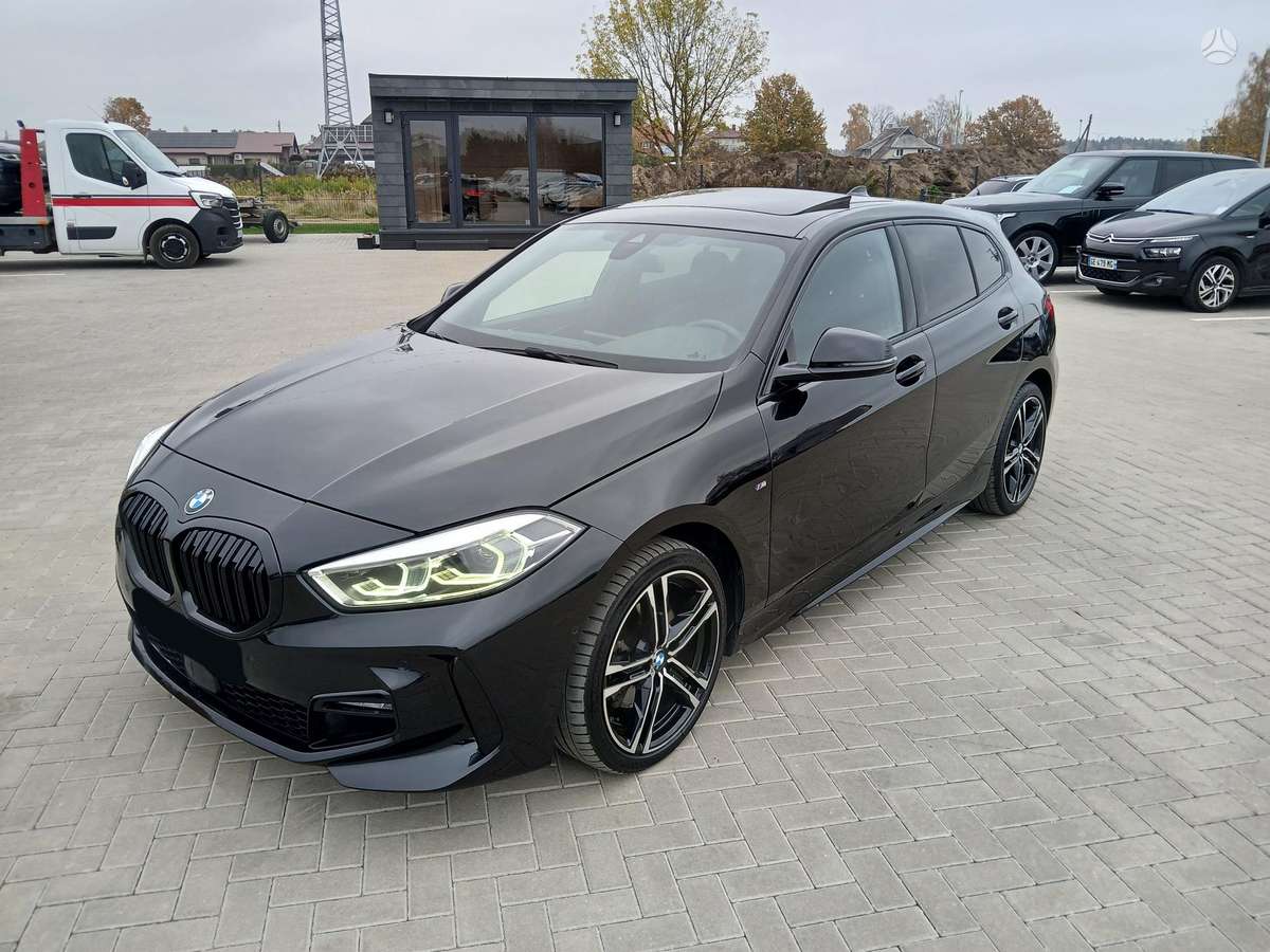 BMW 118