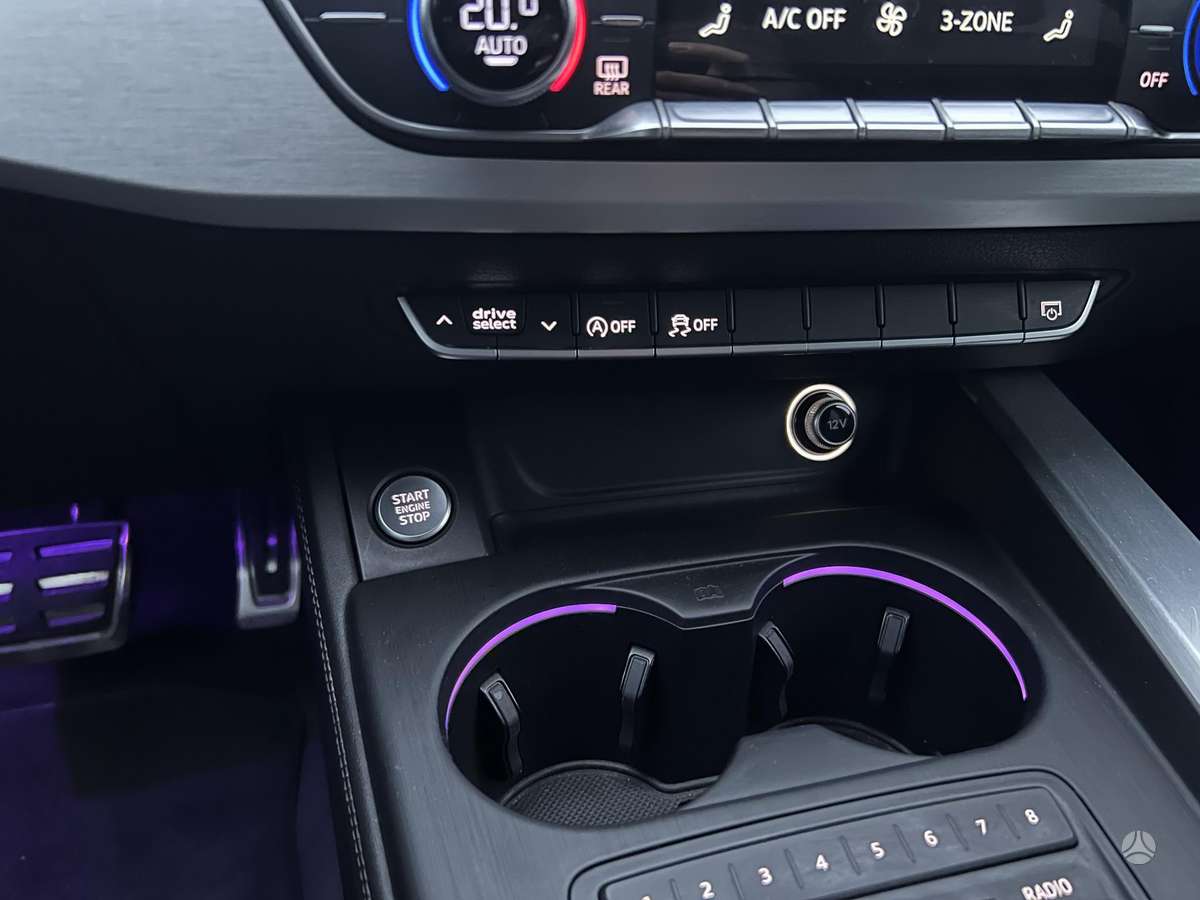 Audi A4, 2.0 l., Универсал