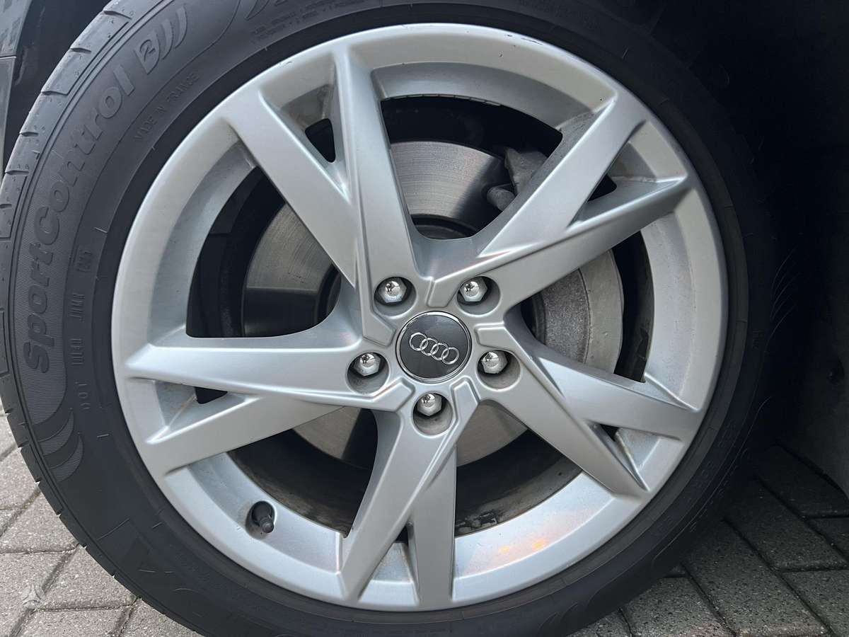 Audi A4, 2.0 l., Универсал