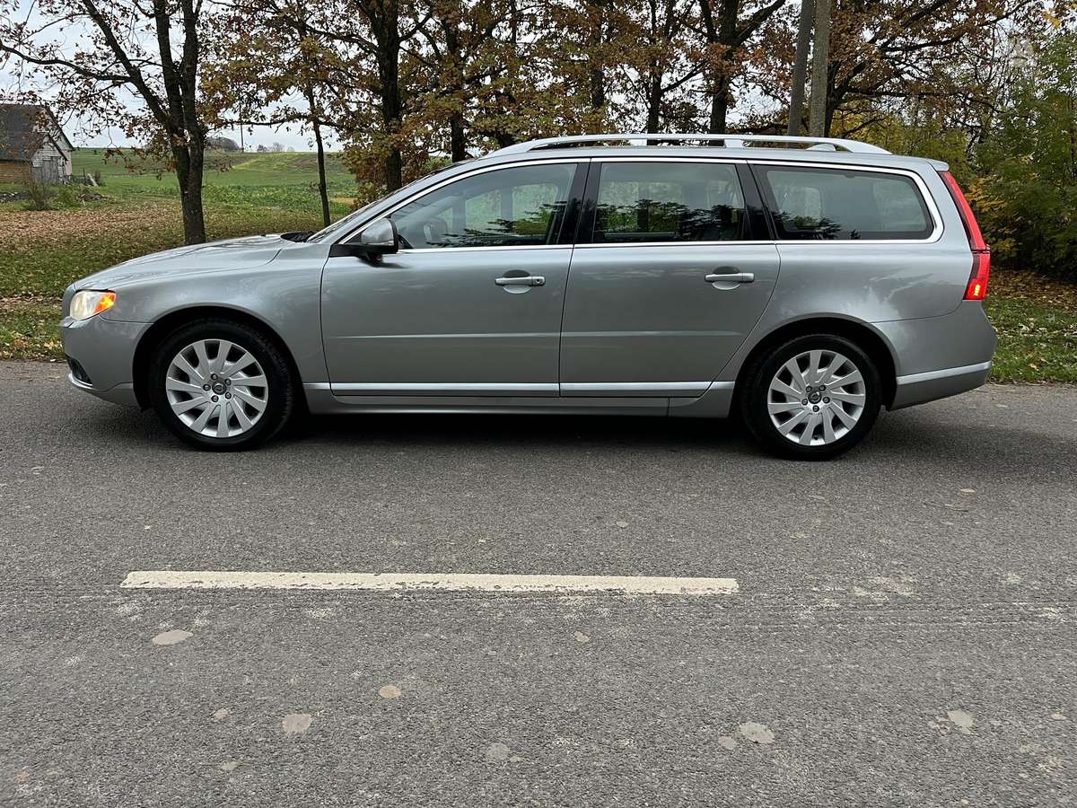 Volvo V70