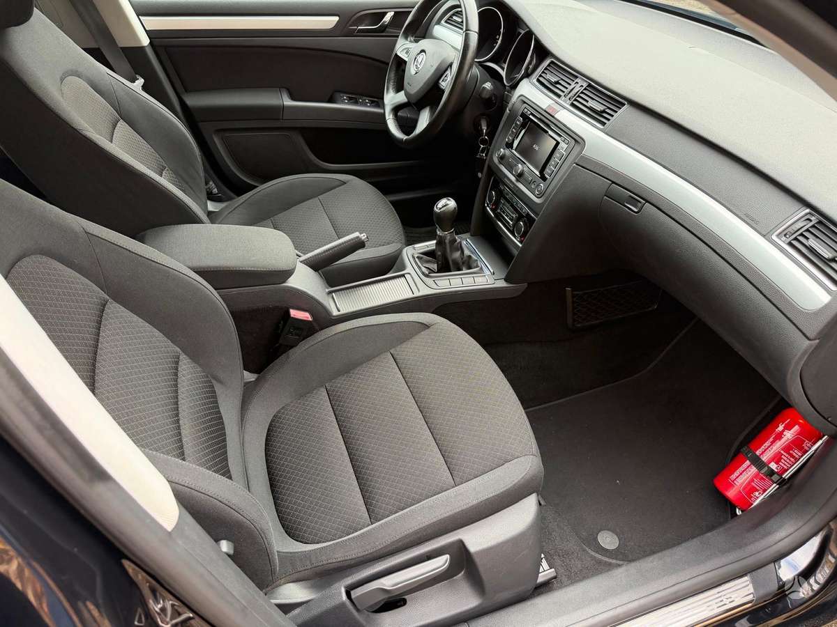 Skoda Superb, 1.6 l., Универсал