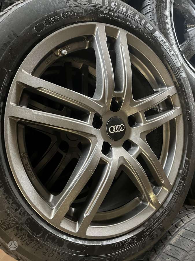 Audi, light alloy, R18