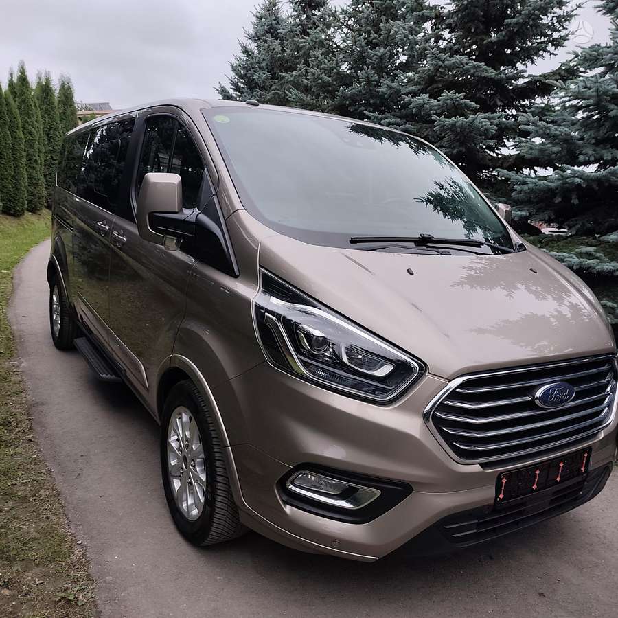 Ford Tourneo Custom