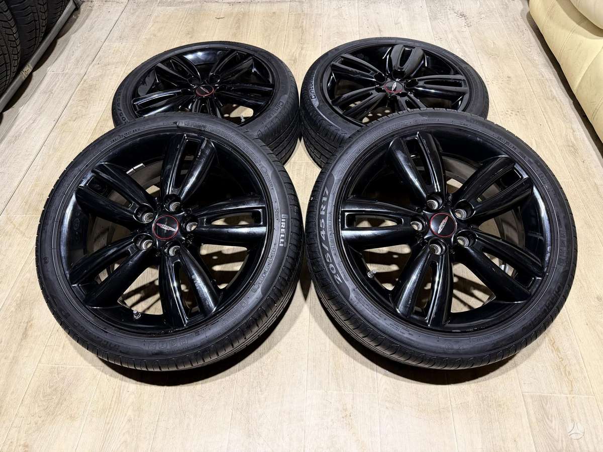 MINI Cooper su vas. padangomis, light alloy, R17