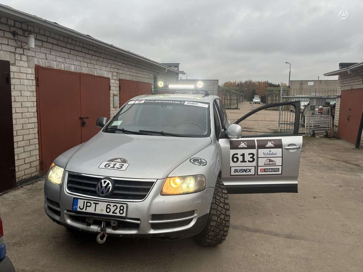 Volkswagen Touareg