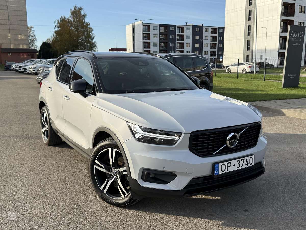 Volvo XC40