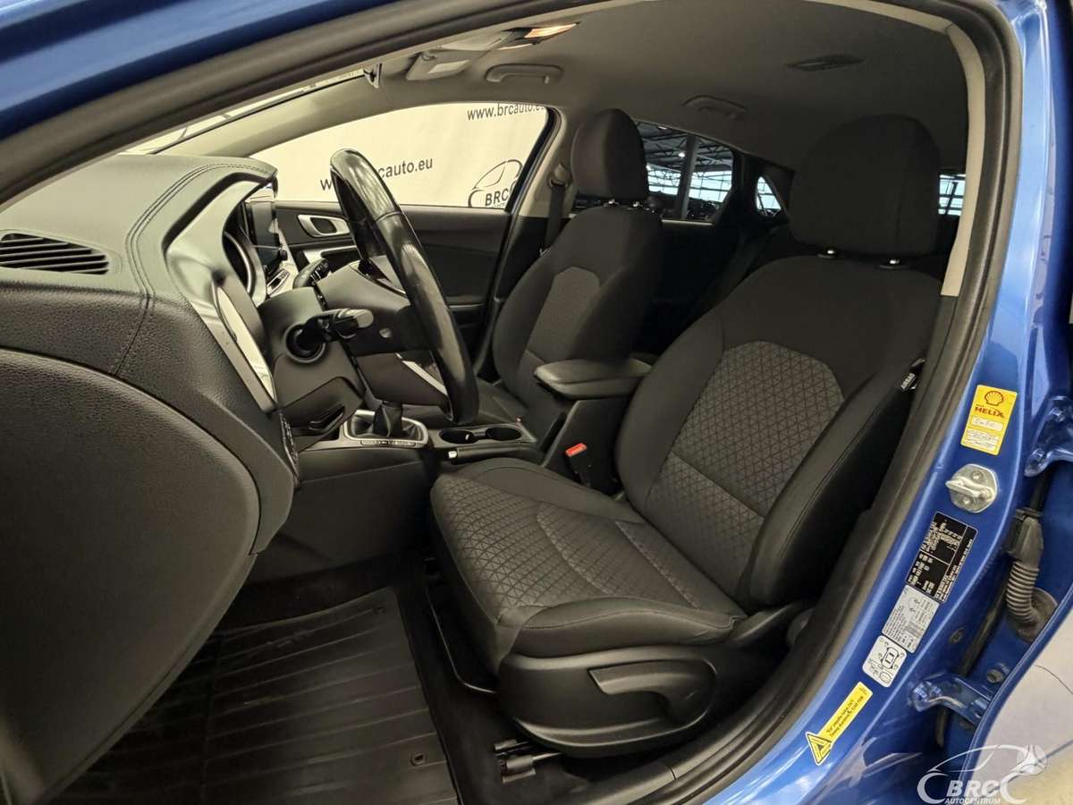 Kia Ceed, 1.5 l., Хэтчбек