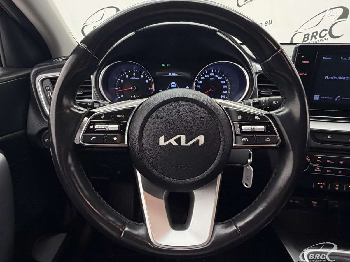 Kia Ceed, 1.5 l., Хэтчбек