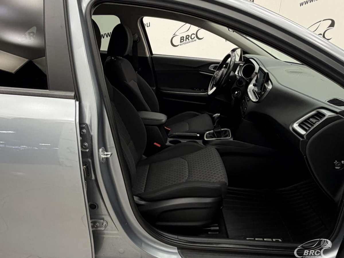 Kia Ceed, 1.5 l., Хэтчбек