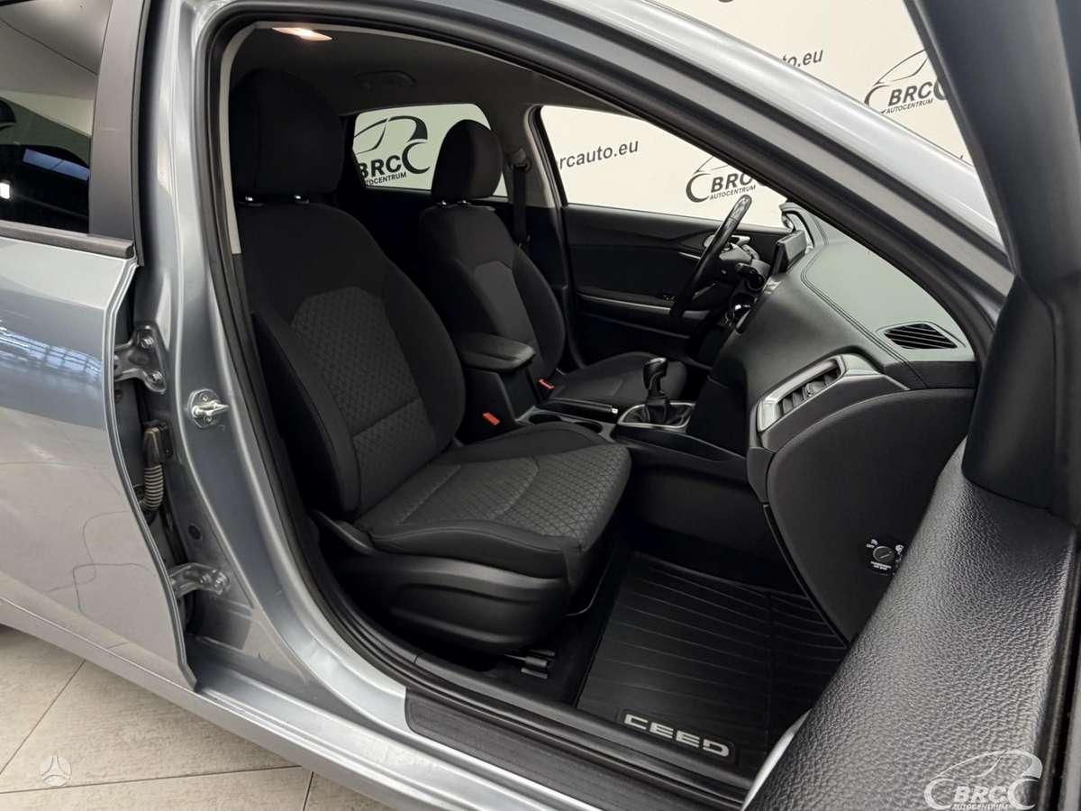 Kia Ceed, 1.5 l., Хэтчбек