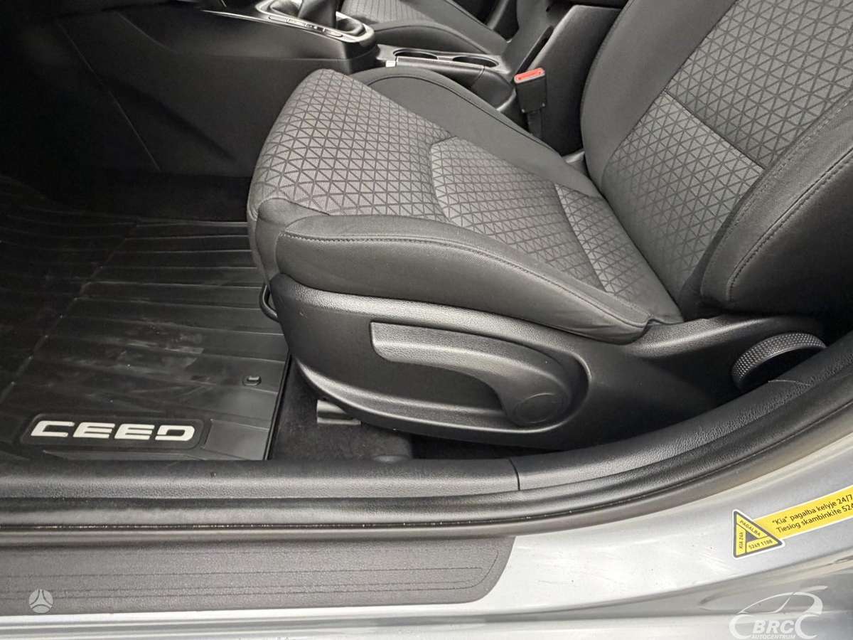 Kia Ceed, 1.5 l., Хэтчбек