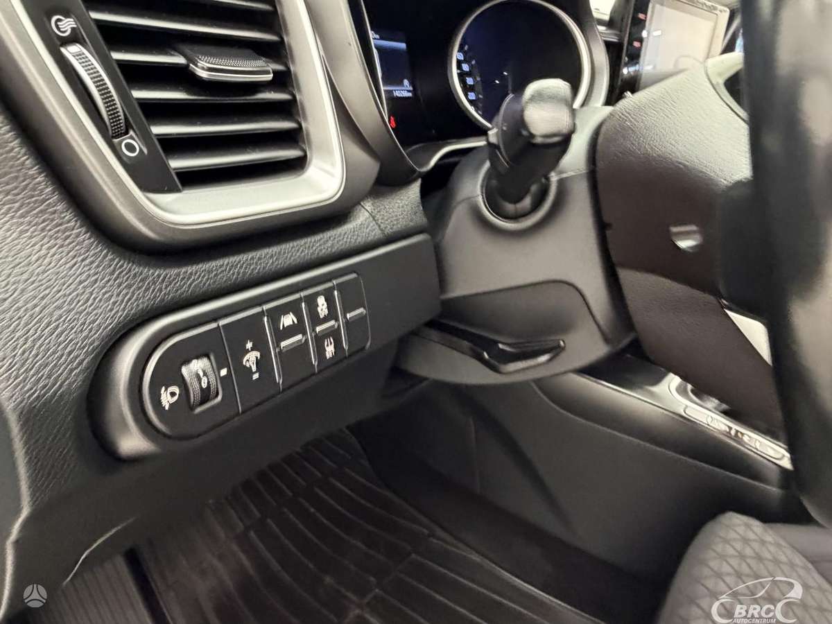 Kia Ceed, 1.5 l., Хэтчбек