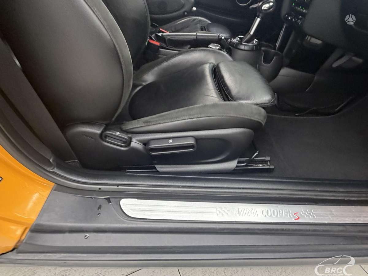 Mini Cooper, 2.0 l., Хэтчбек