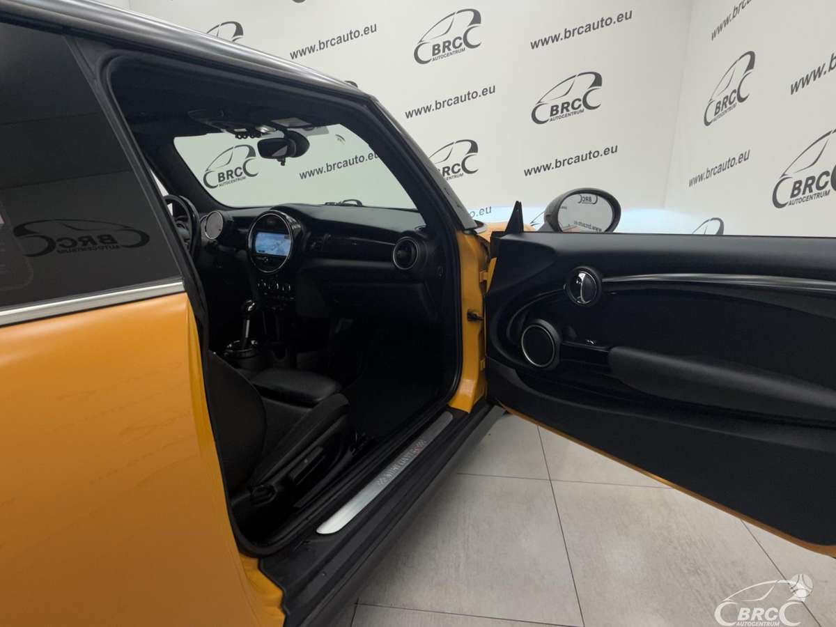 Mini Cooper, 2.0 l., Хэтчбек