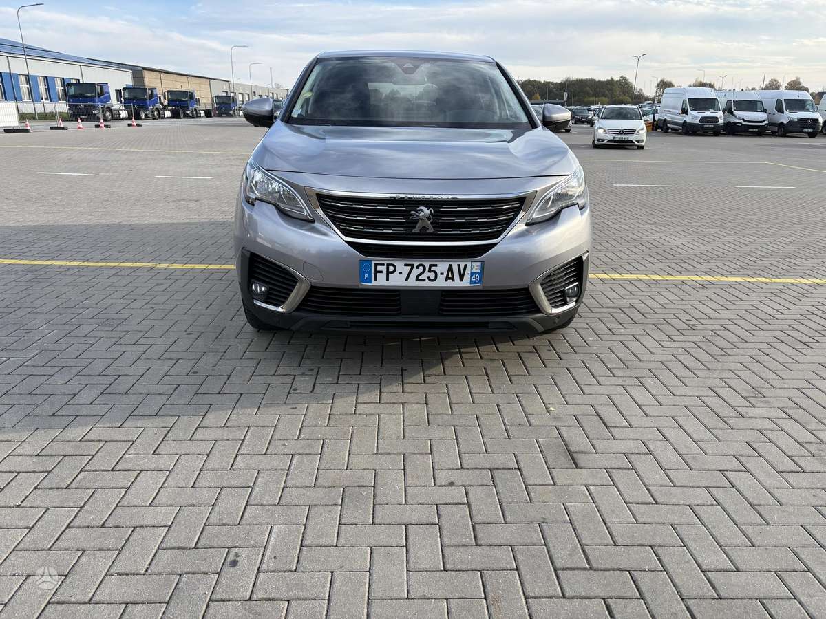 Peugeot 5008