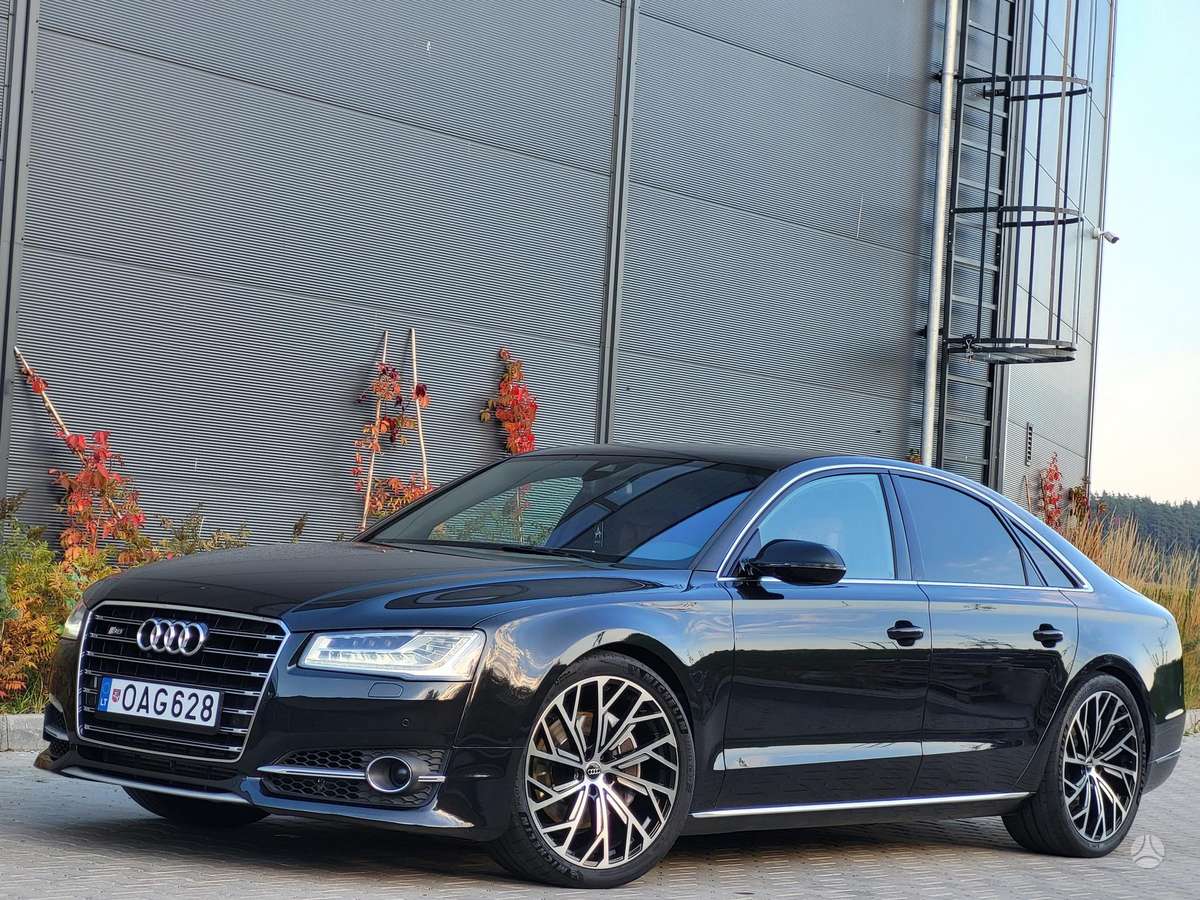 Audi A8