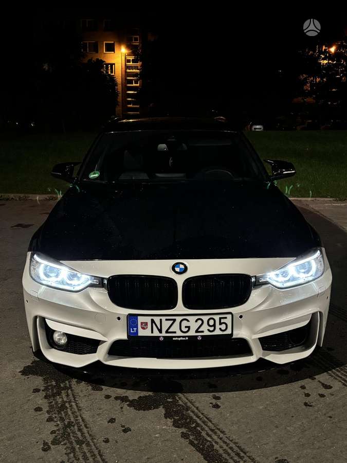 BMW 320