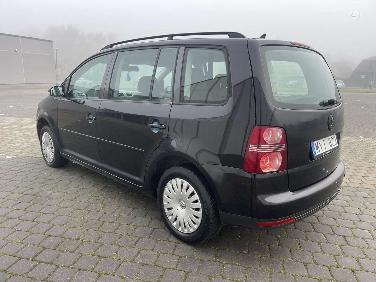 Volkswagen Touran