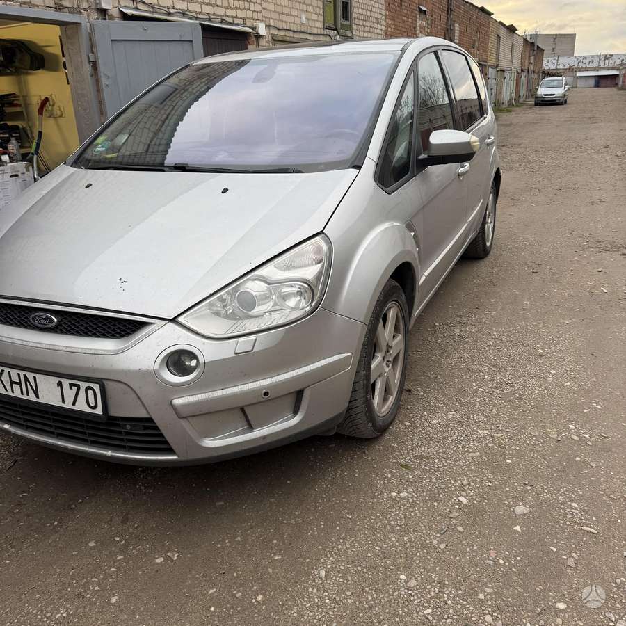 Ford S-MAX