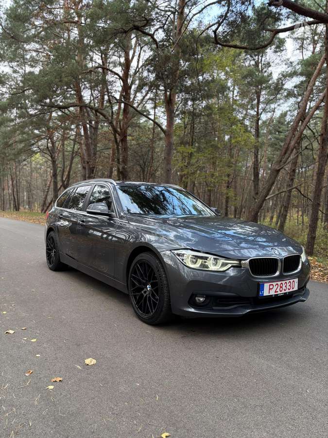 BMW 320