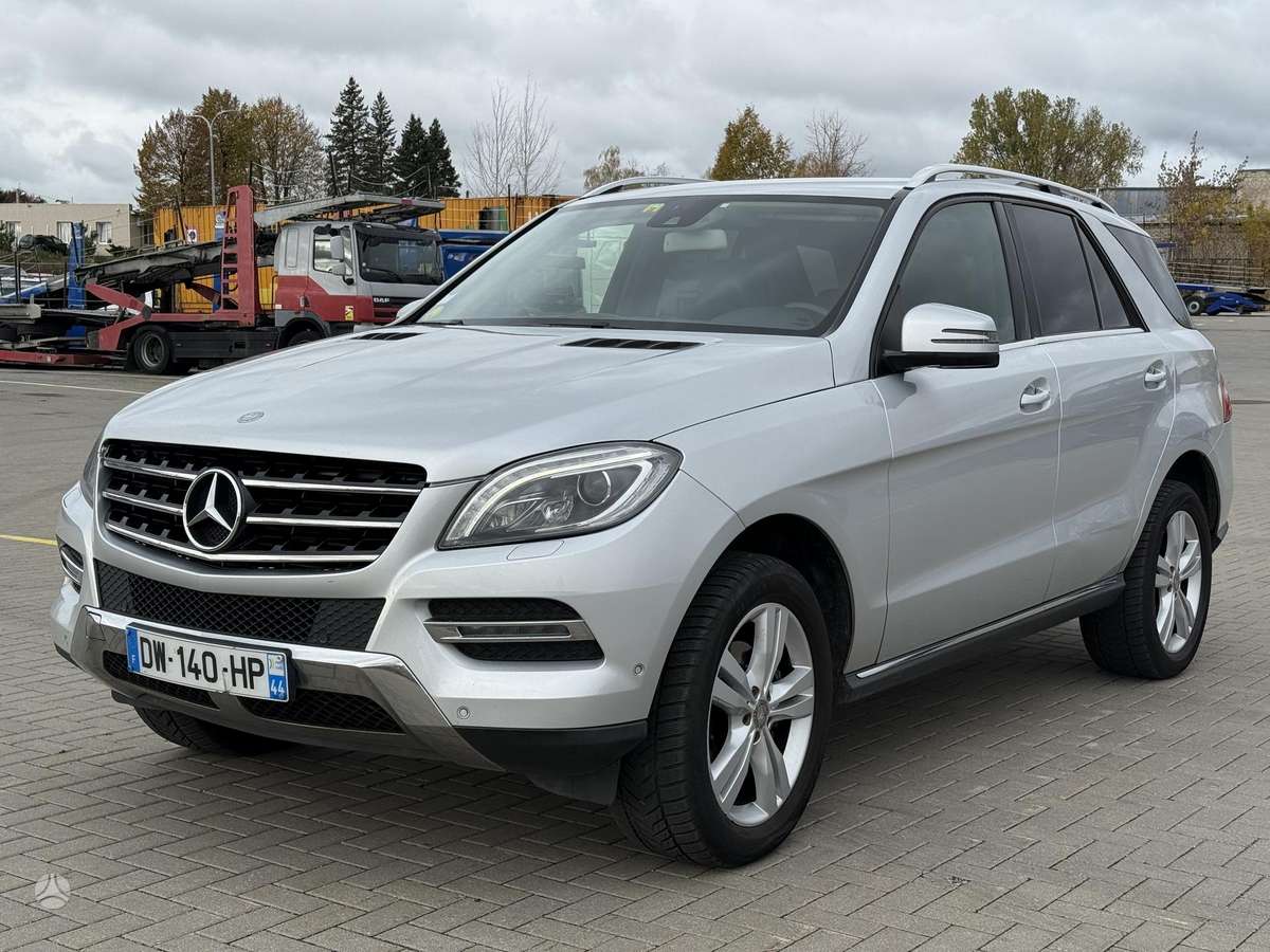 Mercedes-Benz ML350
