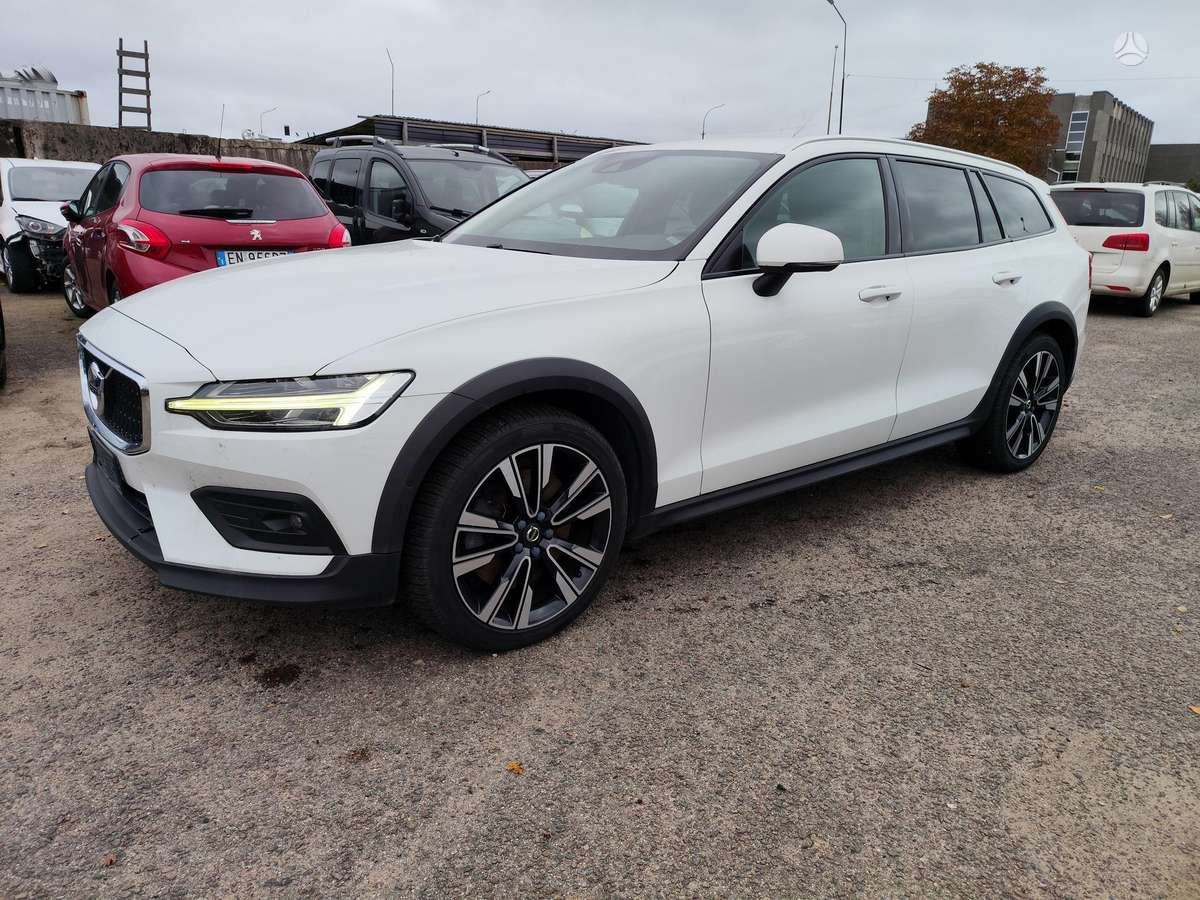 Volvo V60 Cross Country