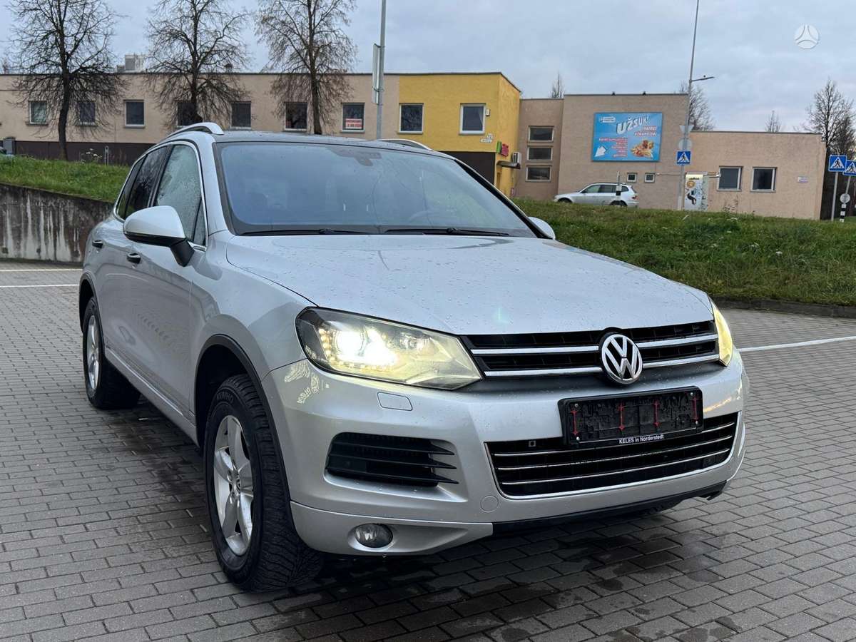 Volkswagen Touareg