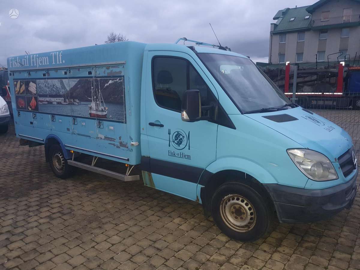 Mercedes-Benz Sprinter
