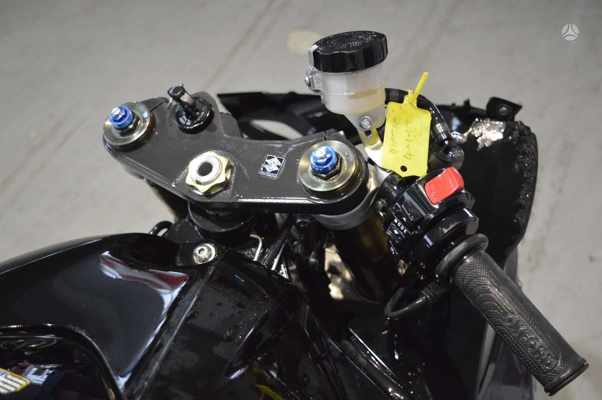 Suzuki GSX-R, superbikes