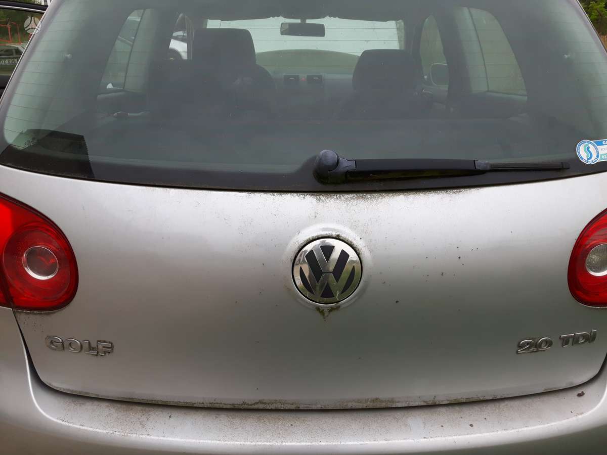 Volkswagen Golf rezerves daļās