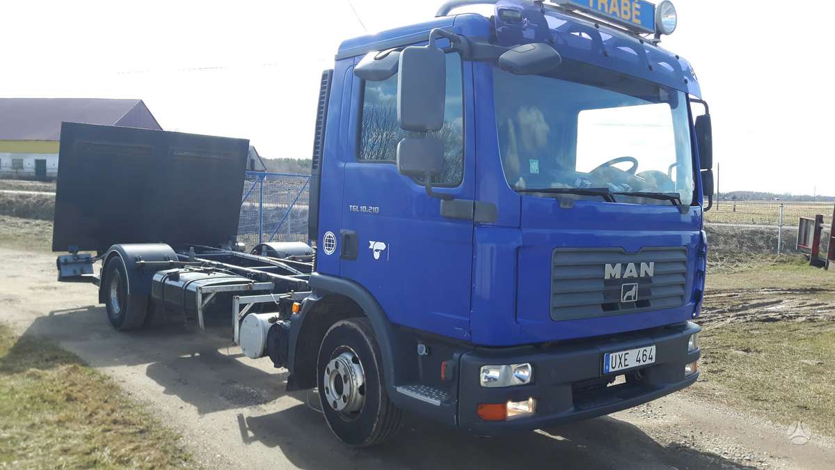 MAN TGL 10.210, trucks