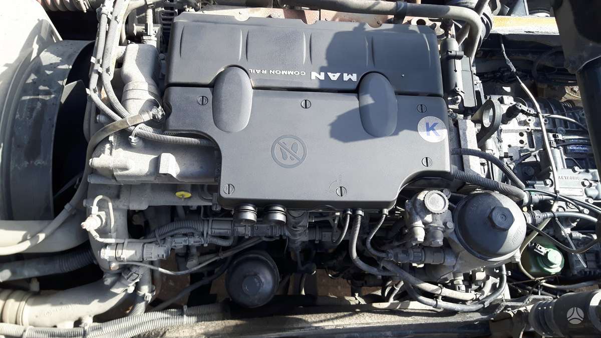 MAN TGL 10.210, trucks