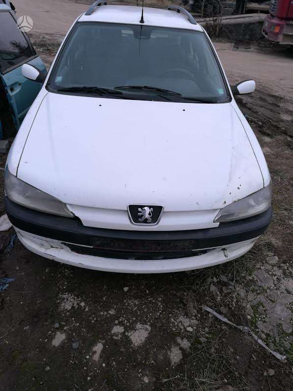 Peugeot 306