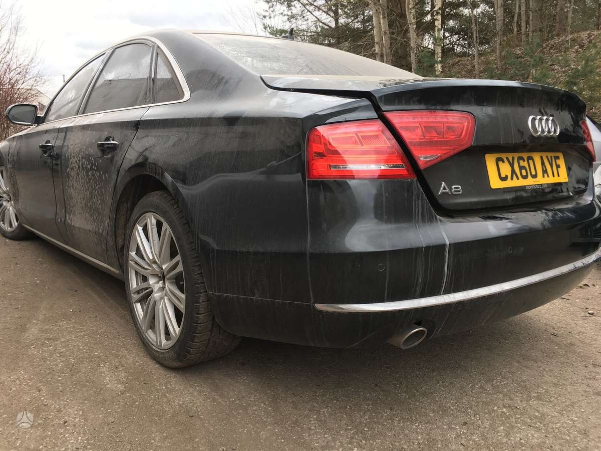 Audi A8 rezerves daļās