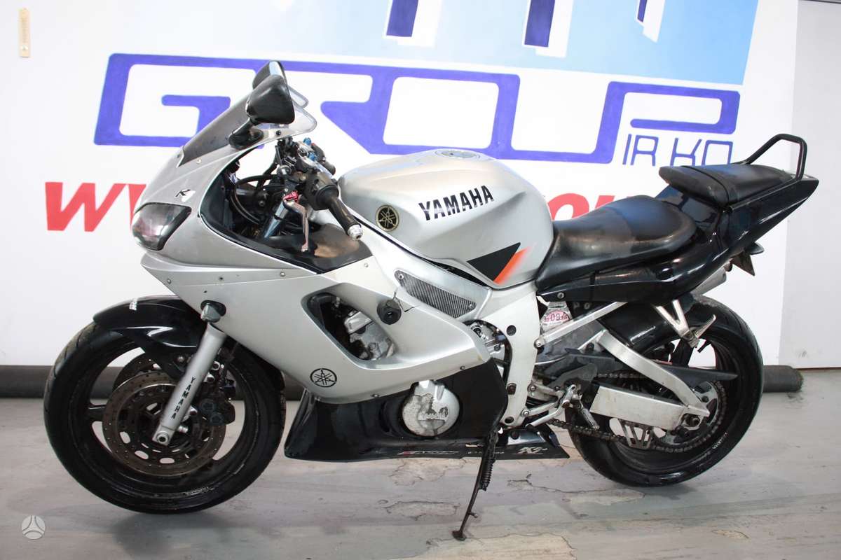 Yamaha R6, sportiniai / superbikes
