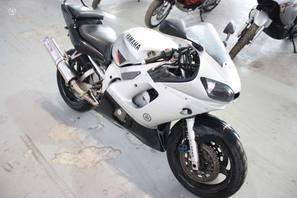 Yamaha R6, sportiniai / superbikes