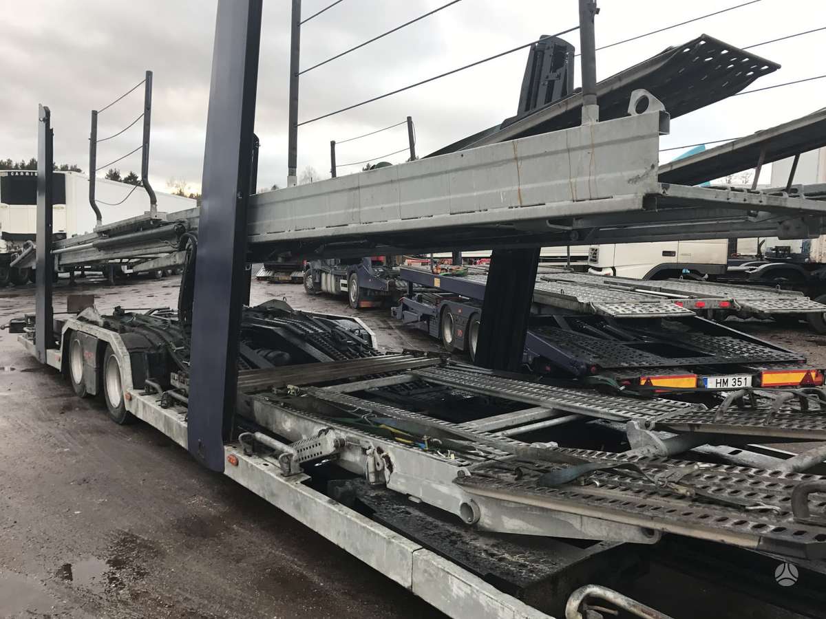 Renault D18, auto transporters